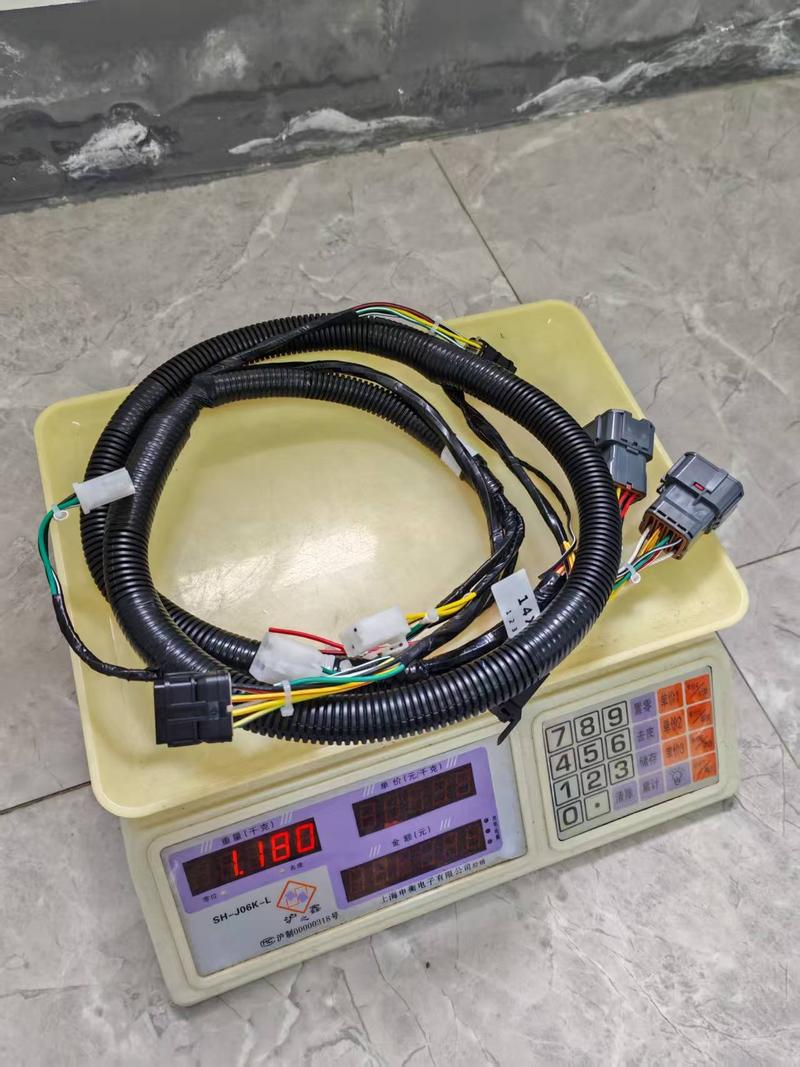 Komatsu D85ESS-2 Panel Wiring Harness 14X-06-14520 view 4