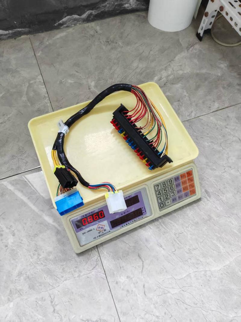 Komatsu WA600-3 Fuse Box Wiring Harness (No.2) 421-06-22461 view 3
