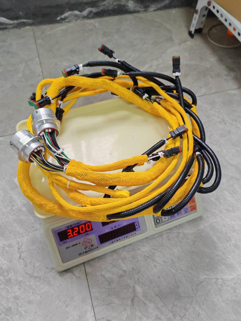 Komatsu HD605-7R Transmission Solenoid Wiring Harness 569-15-75821 view 5